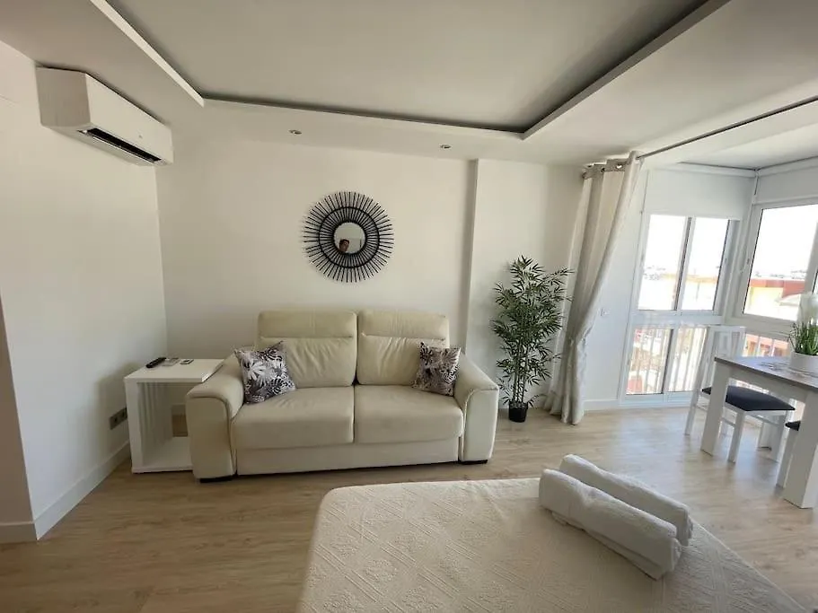 Exclusivo Estudio Piscinas, Conserjeria 24 H Benalmadena Spain