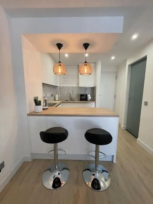 Exclusivo Estudio Piscinas, Conserjeria 24 H Benalmadena Spain