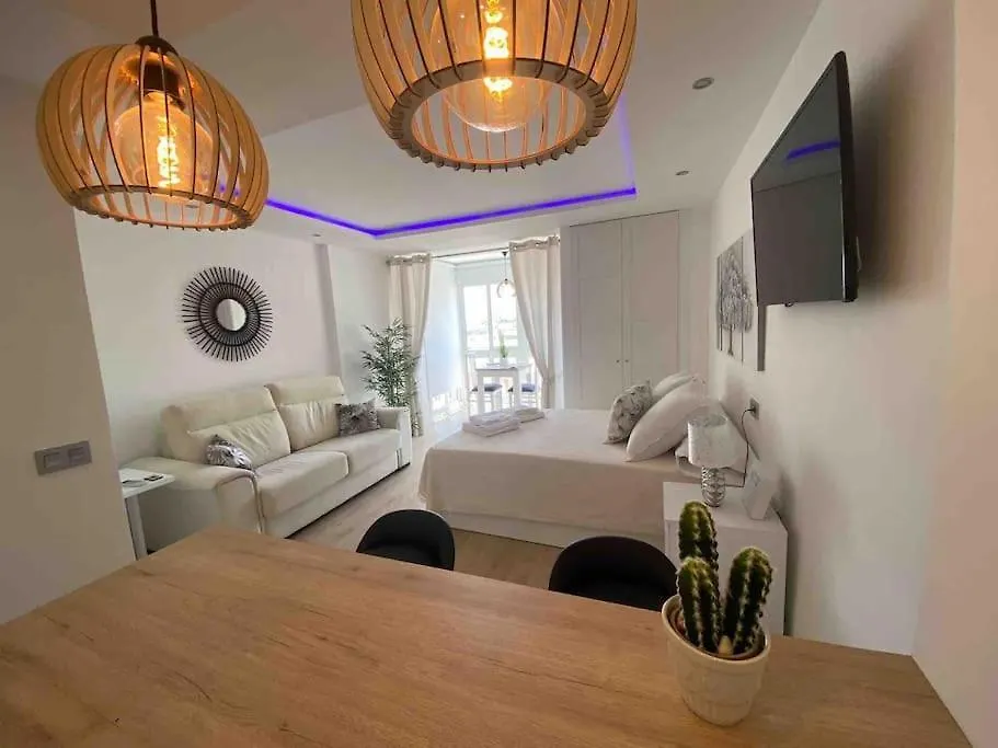 Exclusivo Estudio Piscinas, Conserjeria 24 H Benalmadena 0*,  Spain