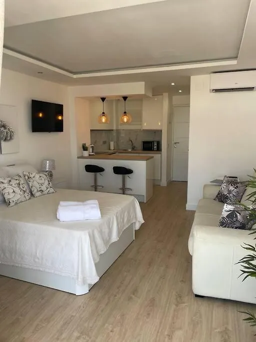 Apartment Exclusivo Estudio Piscinas, Conserjeria 24 H Benalmadena